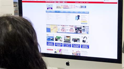 Travel Frenzy Australia: Website sale could stop the internet.